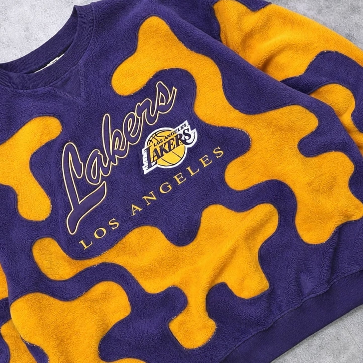 'COURT FEVER' SWEATSHIRT (L)