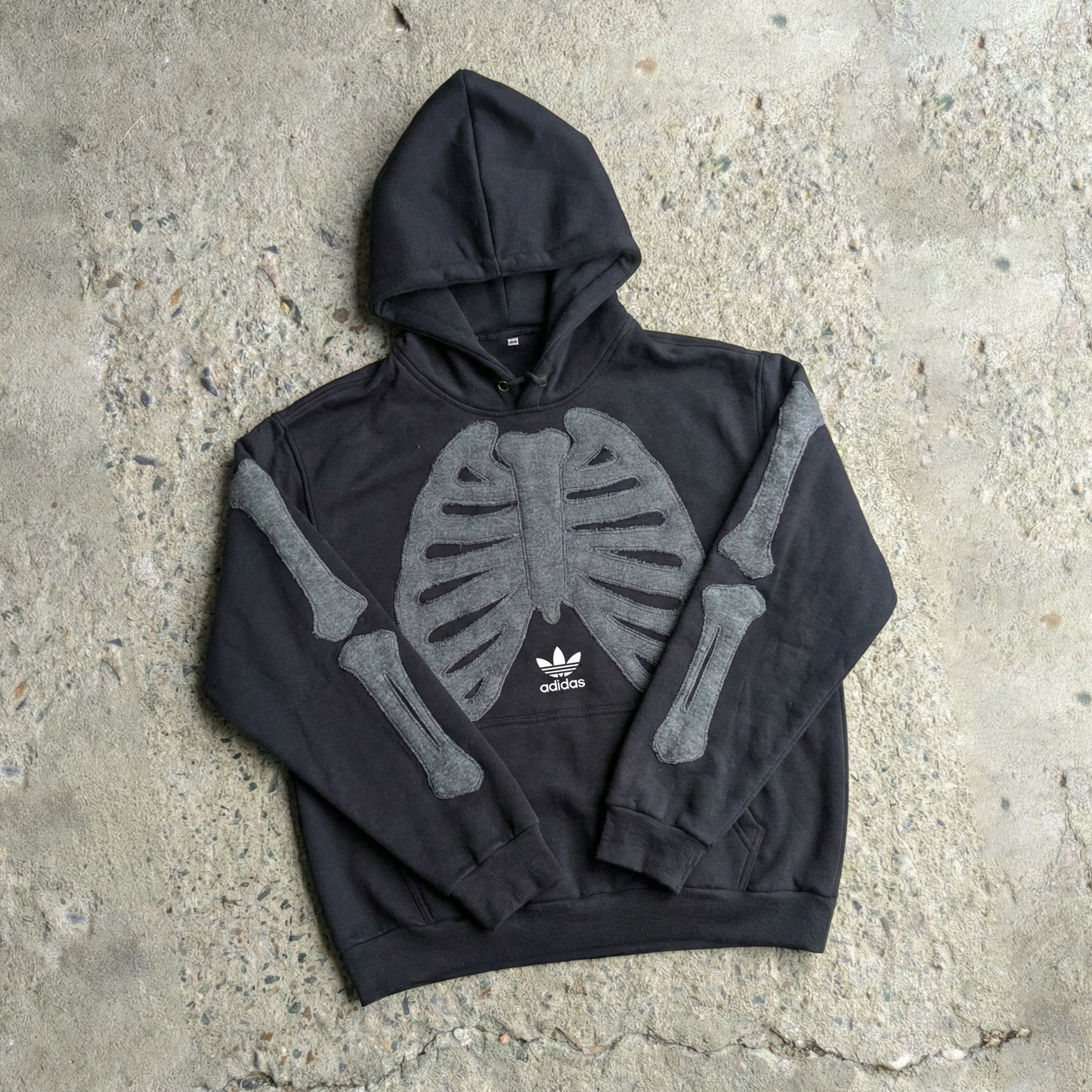 'CARBON BONE' HOODIE (L)